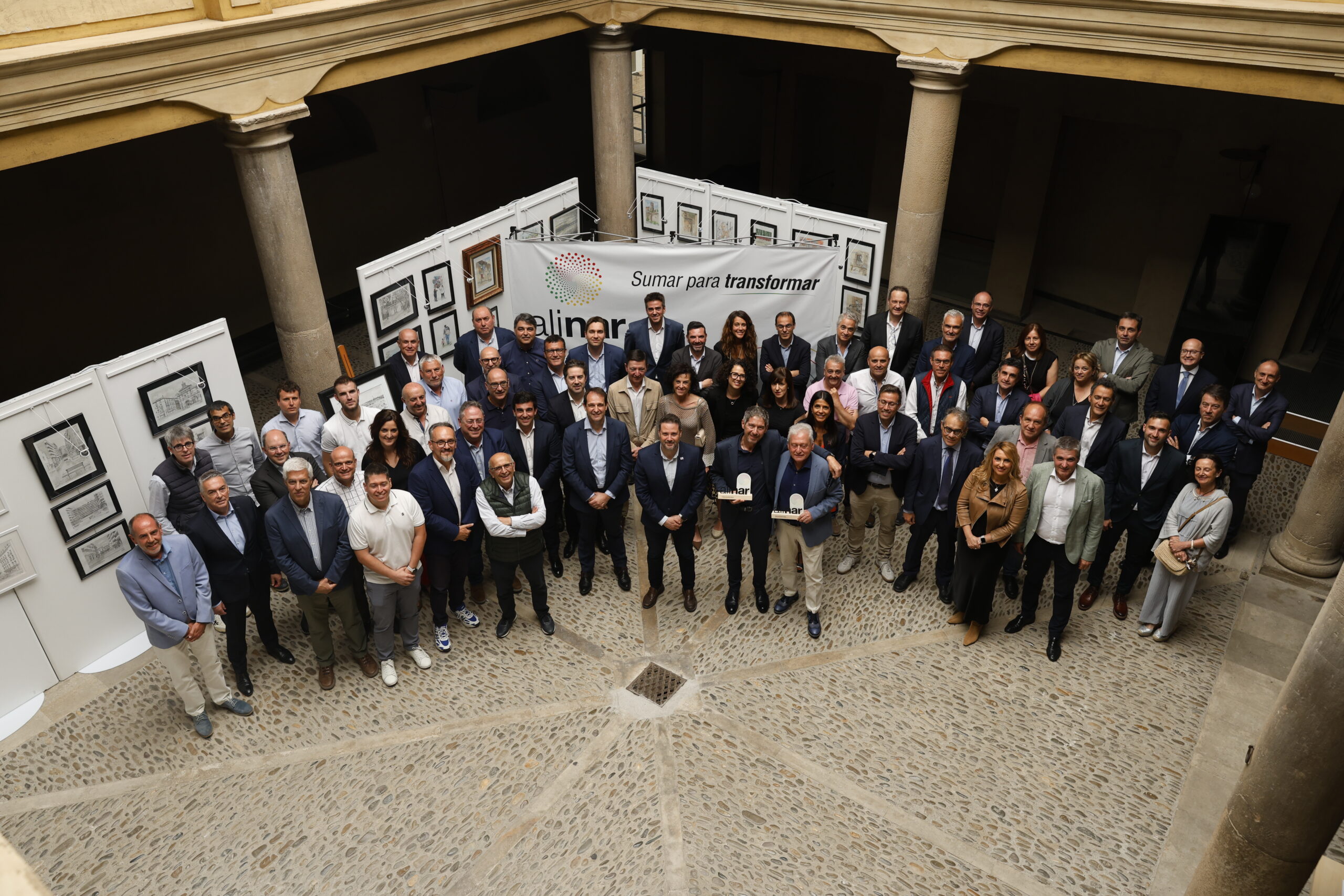 Foto de grupo Asamblea General ALINAR 2026