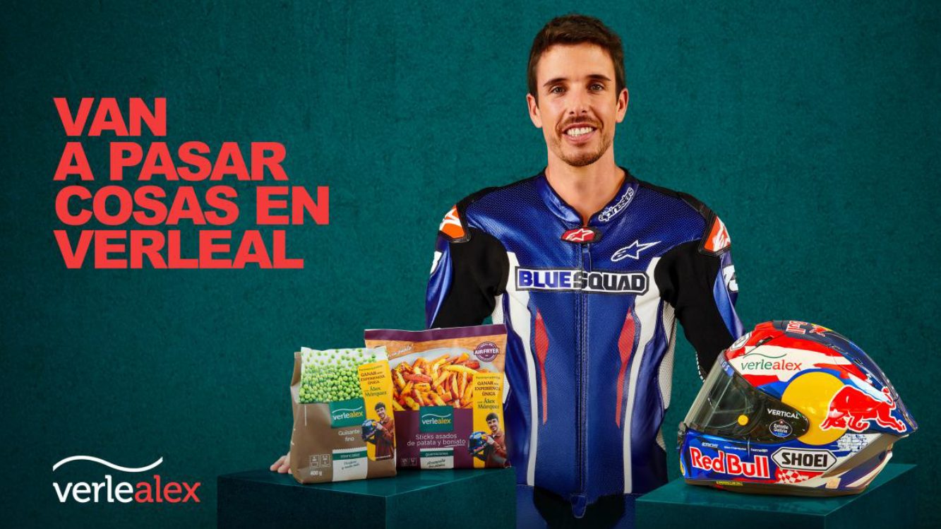 Álex Márquez con los productos edición limitada de Verlealex
